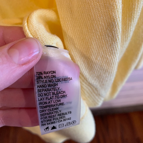 Bianca Nygard | Yellow Cardigan - Picture 5 of 7